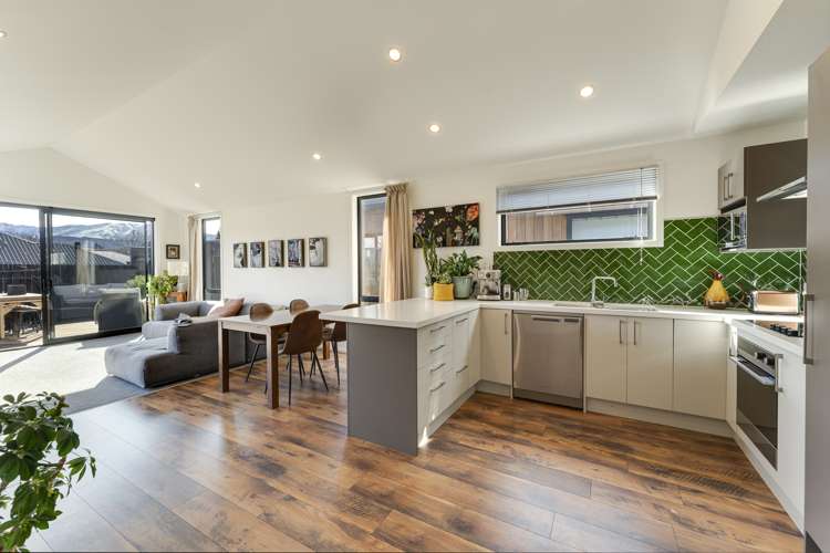 21 Dewar Street Dalefield/Wakatipu Basin_10