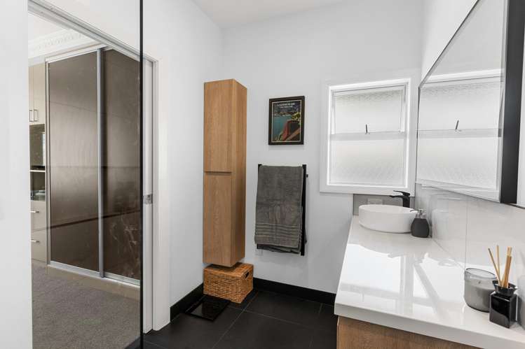 24 Benhar Street Maryhill_13