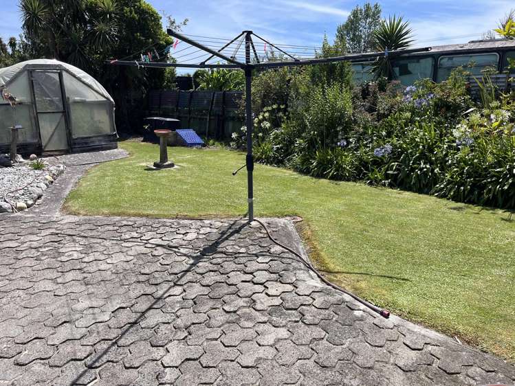 2 Stewart Street Waimangaroa_16