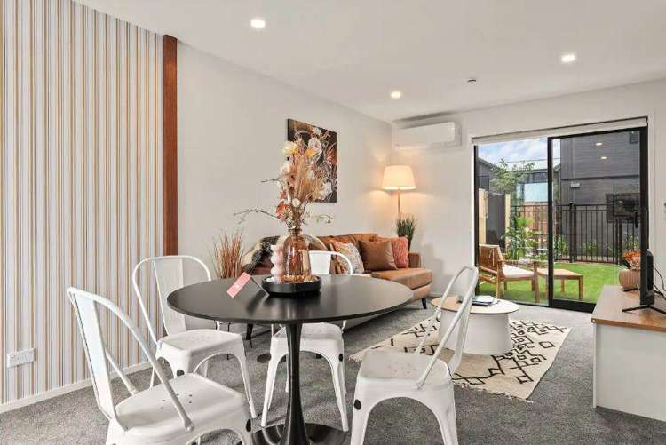 2AA/51 Te Kanawa Crescent Henderson_8