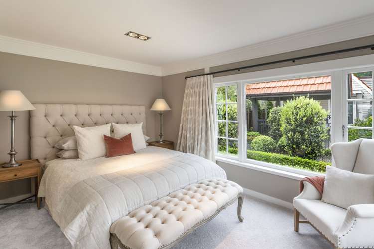 219 Marine Drive Lowry Bay_13