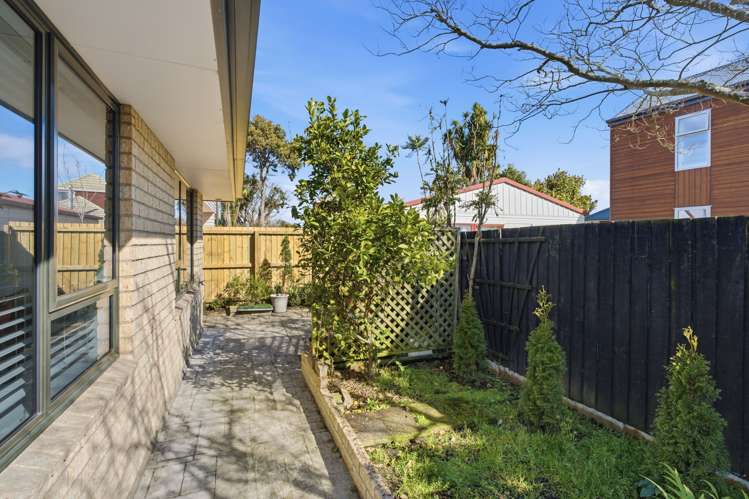 2/39 Frankleigh Street Somerfield_22