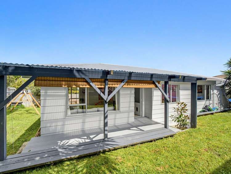 2/11 Longreach Drive Sunnyvale_2