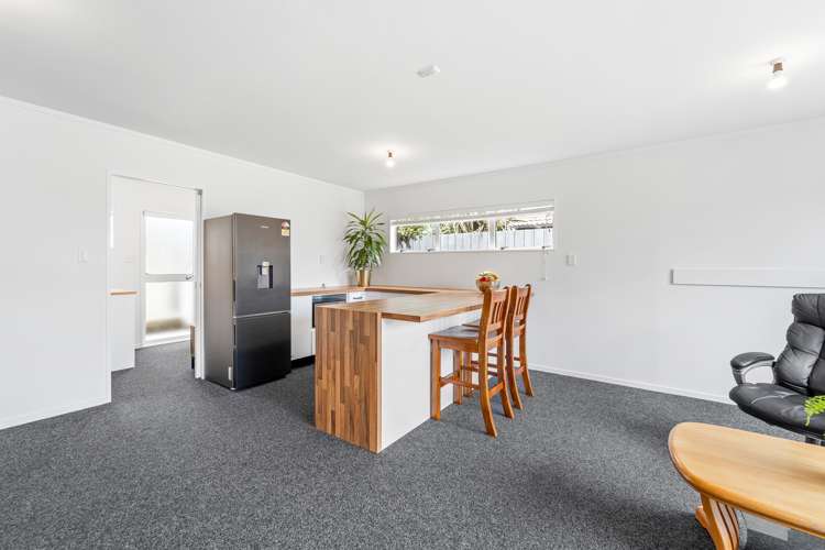 31 Centreway Road Orewa_19