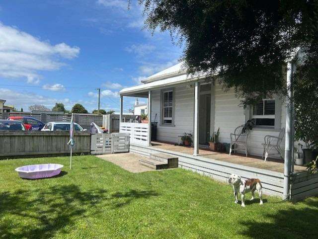 THREE BEDROOM - WAITARA