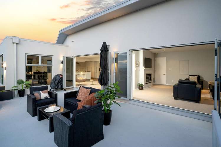 8 Quarry Hill Terrace Kennedys Bush_2