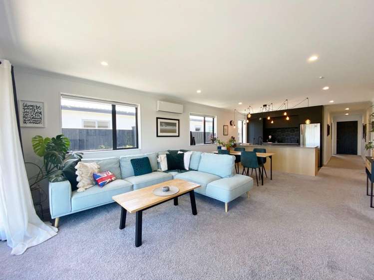 66 Sunline Av Lincoln_6