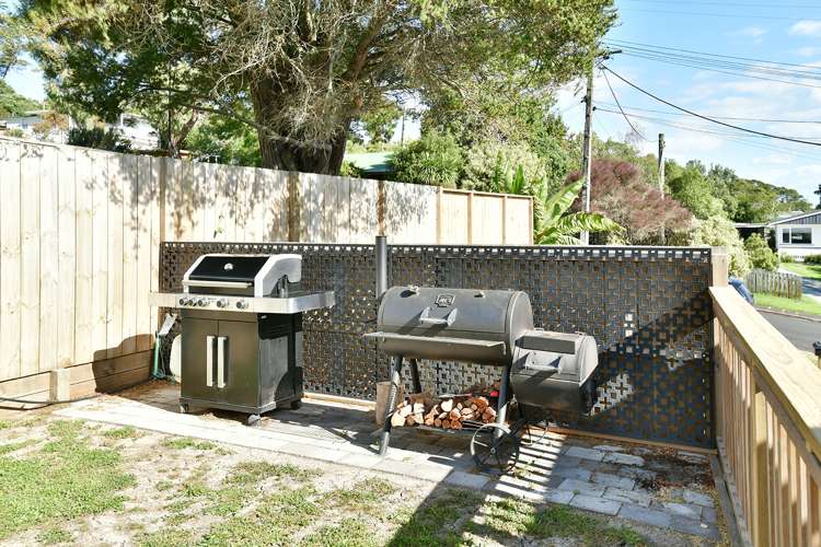 22 Downer Street Helensville_21