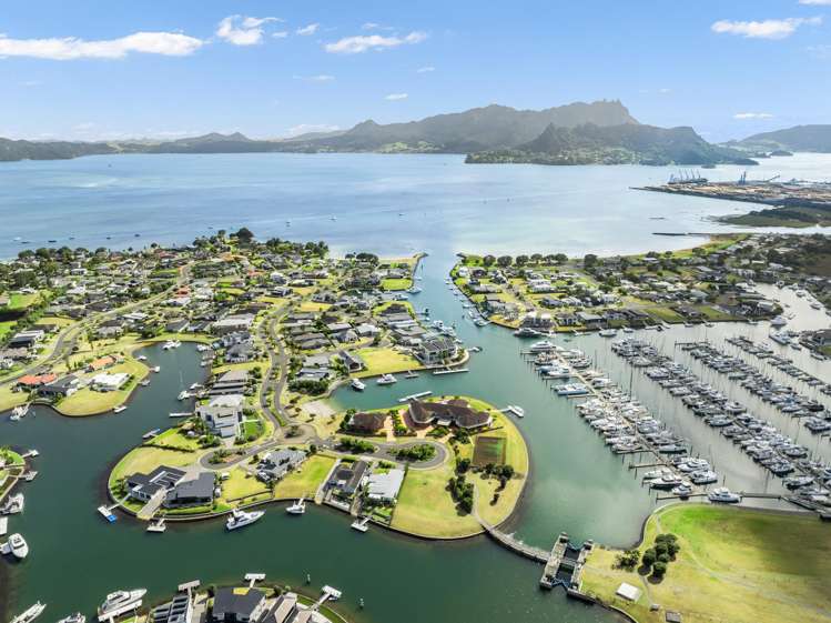 38 Mariners Haven One Tree Point_11