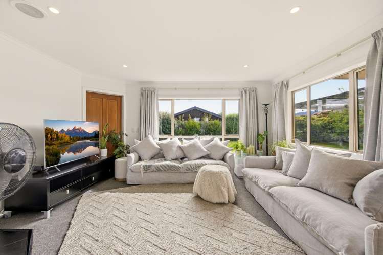 10 Missy Crescent Mount Pisa_7