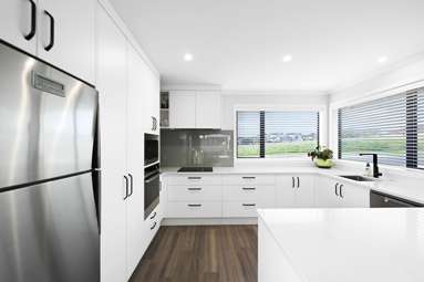 7 Benjamin Avenue_4