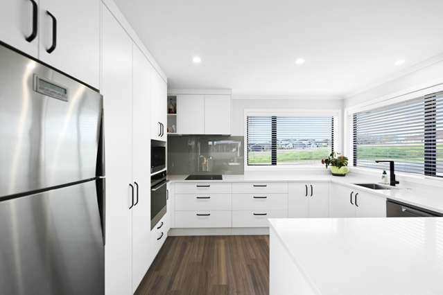 7 Benjamin Avenue Rototuna North_4