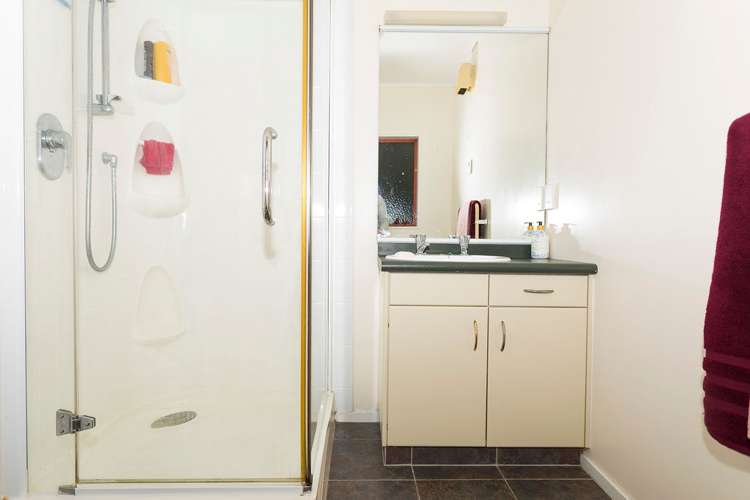 10 Guinane Street Dannevirke_16