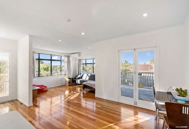 40 Taurus Crescent Beach Haven_3