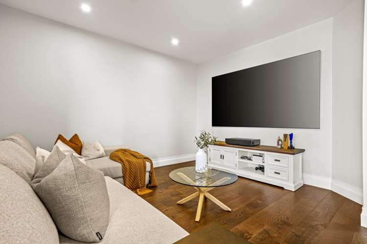 110 Grovenor Drive Orewa_26