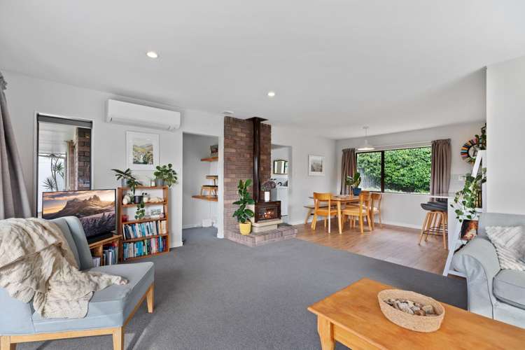 8 Lochinvar Place Hairini_6