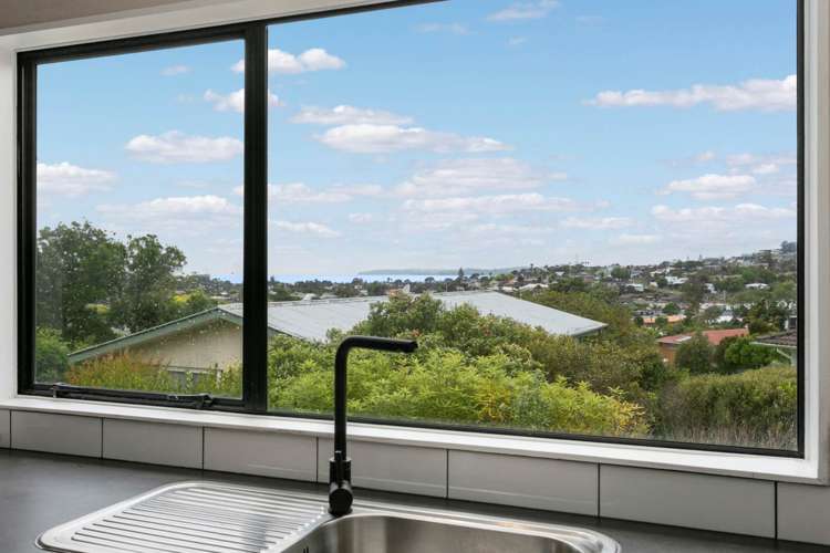 16b Fairway Avenue Red Beach_6