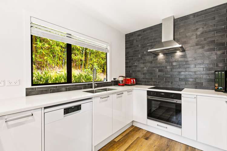 91b Woodglen Road Glen Eden_19