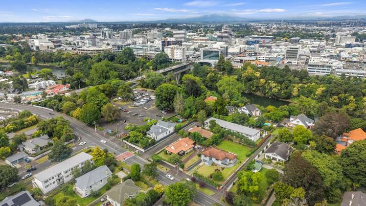 215 River Road Claudelands_24