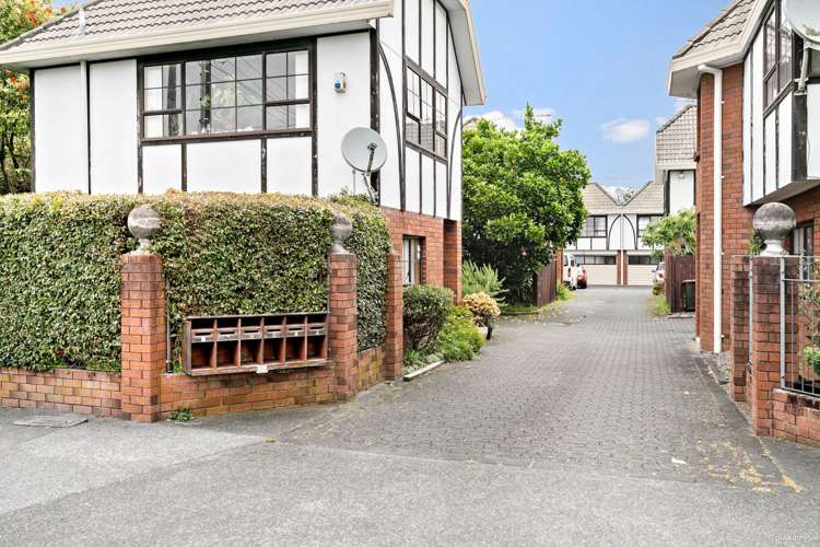 24d Owens Road Epsom_8