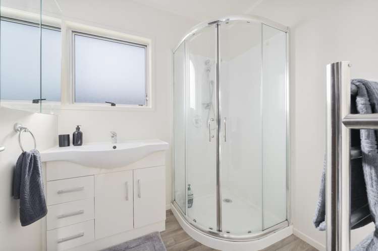 1/217 Swanson Road Henderson_8