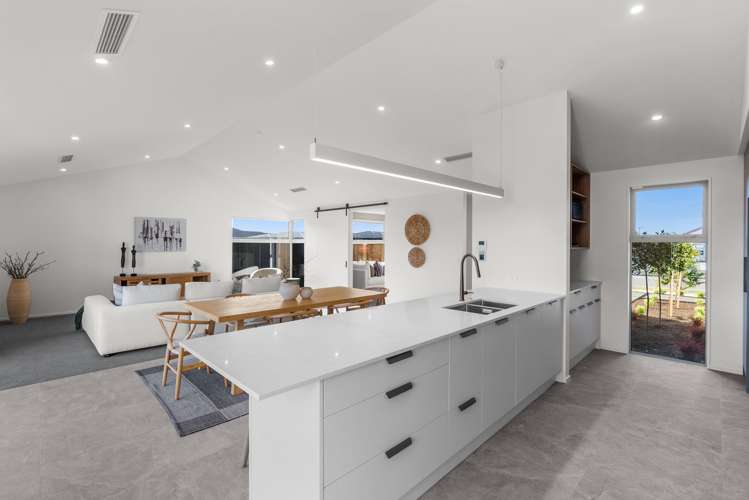 64 Whitehorn Drive Lincoln_7