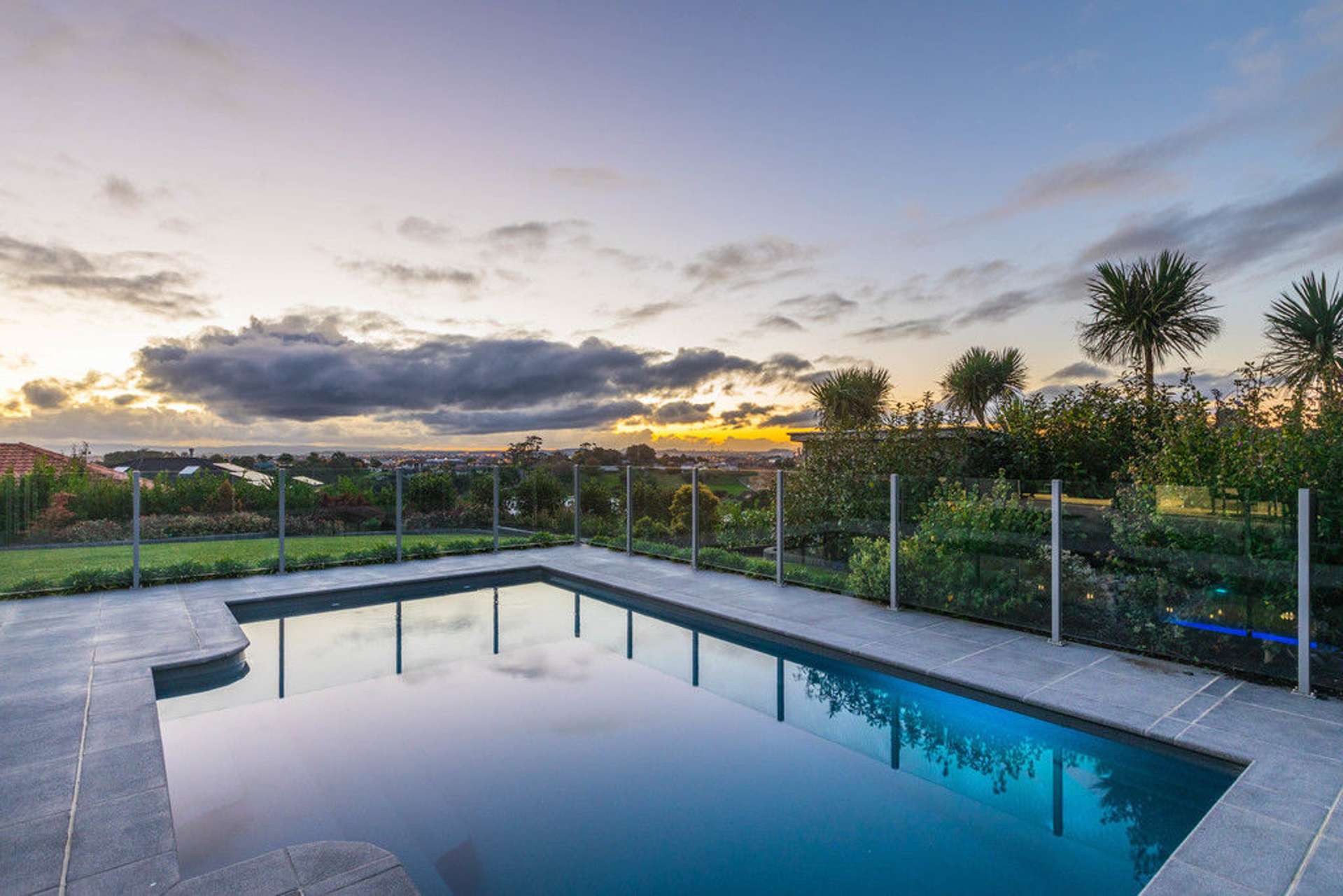 25 Sovereign Street Flat Bush_0