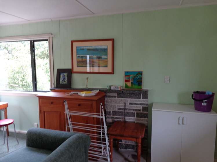 17 Rata Street Kaka Point_5