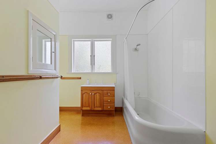 28 Kotari Road, Days Bay Eastbourne_15