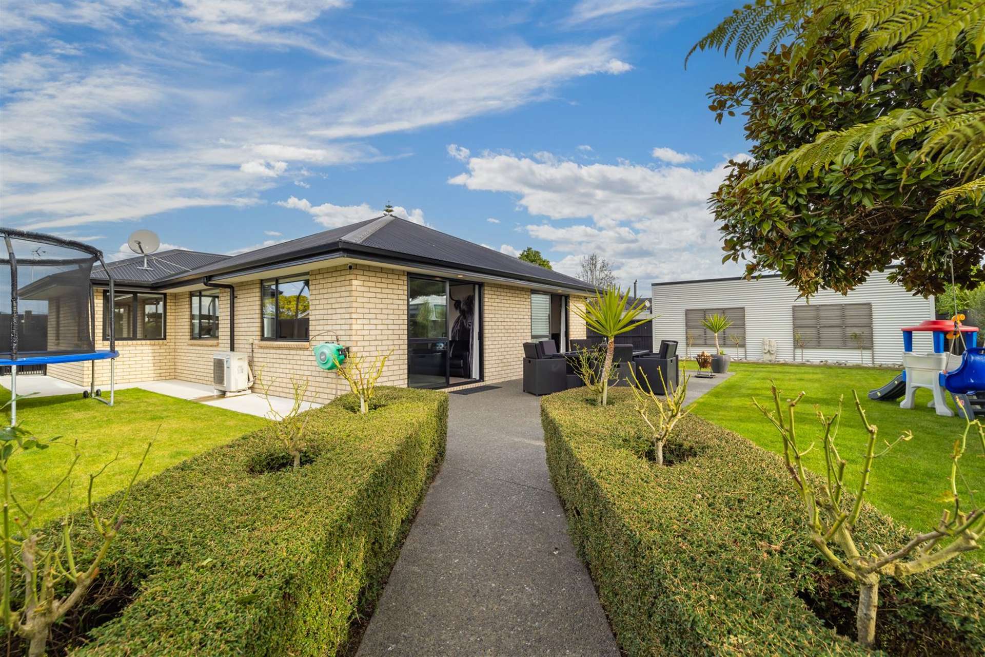 409 Breezes Road Aranui_0