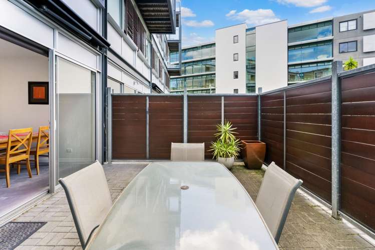 108/125 Customs Street West 10015_15
