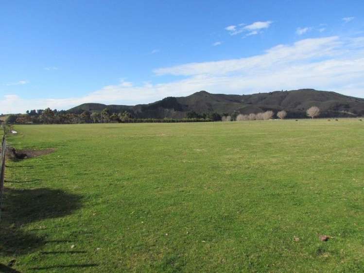 150 Lower Flag Range Road Sherenden_3