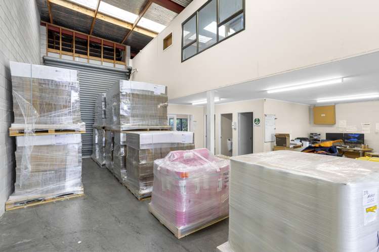 A/3 Colway Place Wairau Valley_5