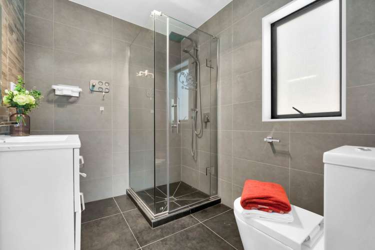 68a Moore Street Howick_16