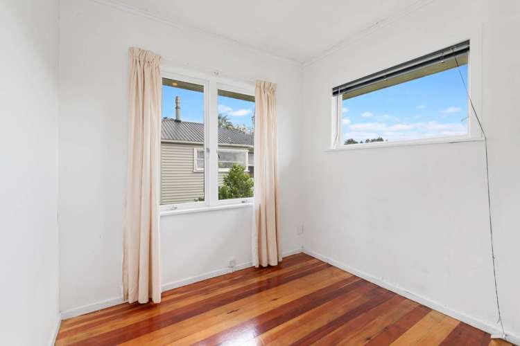 21 Tilden Avenue Hillcrest_12