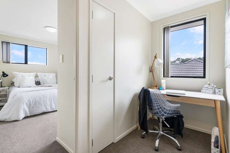 50 Greenbough Lane Greenhithe_9