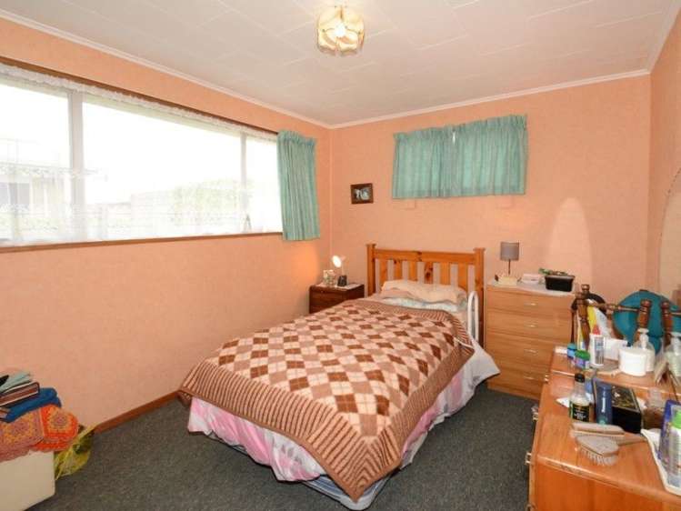 11a Baker Street Caversham_11