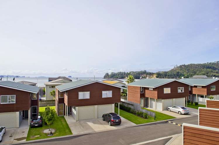 33/18 Eyre Street Whitianga_13