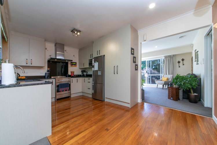 36 Atkinson Road Titirangi_1
