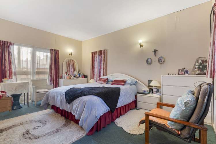 9 Geneva Place Blockhouse Bay_19