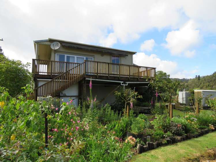 6 Gladstone Street Seddonville_10