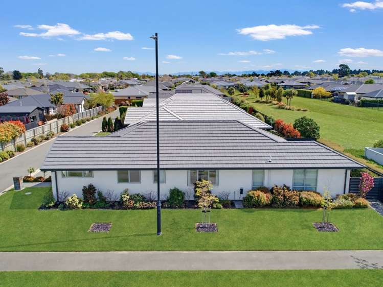 33 Eastfield Drive Lincoln_27