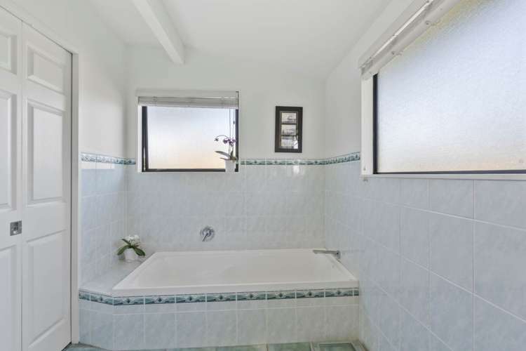 16 Dey Street Mangawhai Heads_17