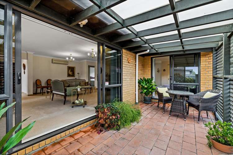 2 Washington Place Havelock North_12