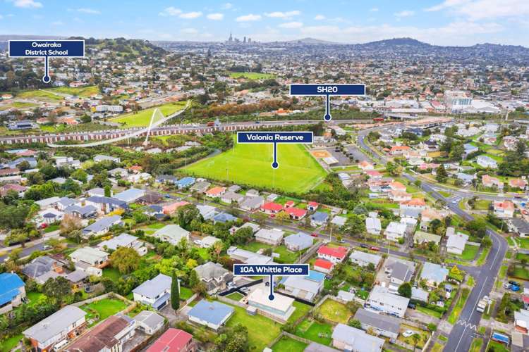 10a Whittle Place New Windsor_13