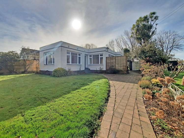2 Nancy Avenue_0