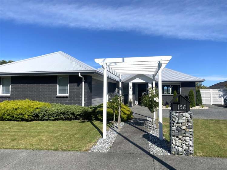 158 Coulson Road Paroa_1