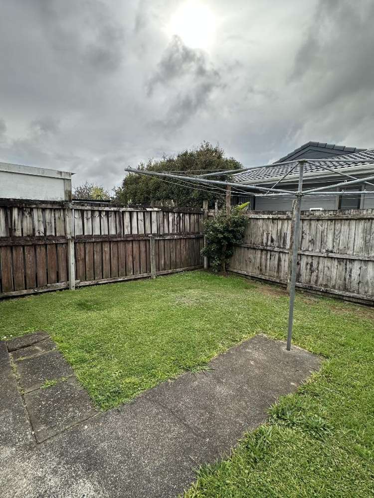2/10 Ron Keat Drive Papakura_7