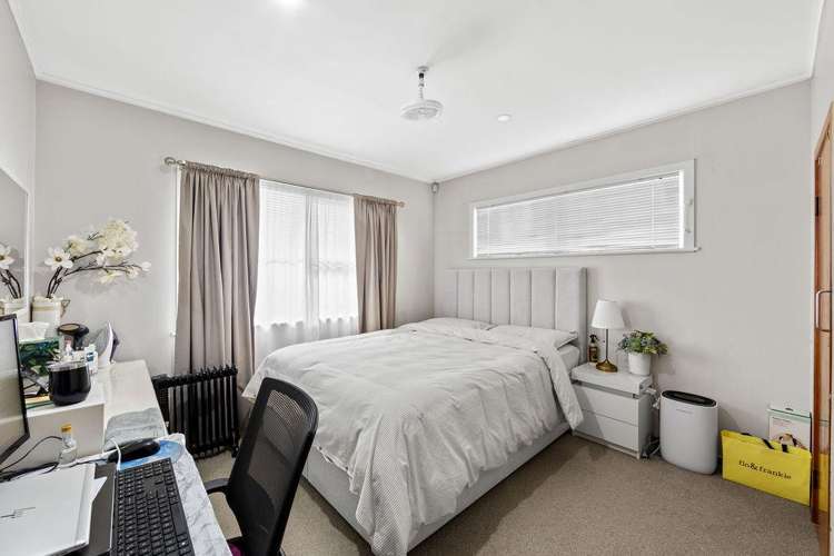 4 Ashley Avenue Mangere East_13