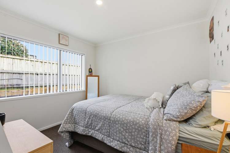119 Ballintoy Park Drive Welcome Bay_12